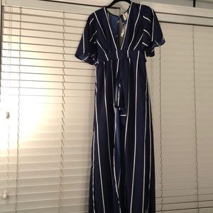 NWT Small navy blue and white caped romper